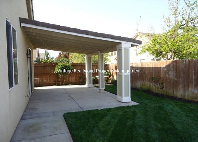 Building Photo - 1473 Swallow Tail Ln