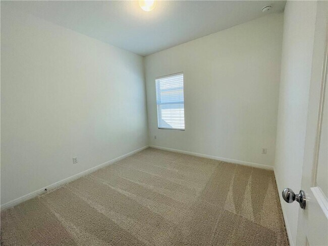 Building Photo - 2605 Bantry Rd