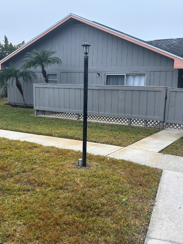 Building Photo - 3999 NW Cinnamon Tree Cir