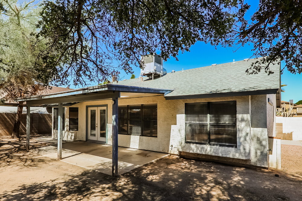 Building Photo - 743 W Sherri Dr