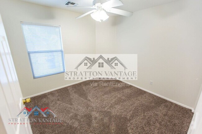 Building Photo - 17739 W Redfield Rd