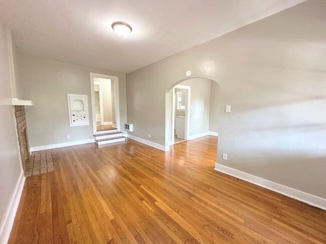 Building Photo - 1326 Arkansas Ave