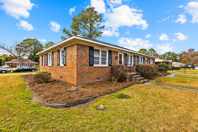 Building Photo - 105 N Meade St