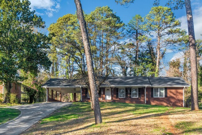 Building Photo - Don’t Miss Out! Look, Lease, and Live Spec...