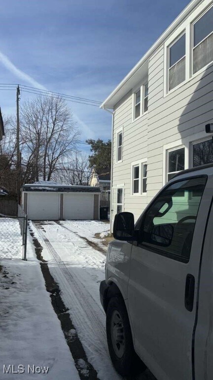 Building Photo - 3492 W 100th St