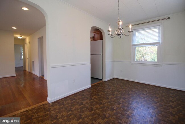 Building Photo - 3052 Westfall Pl