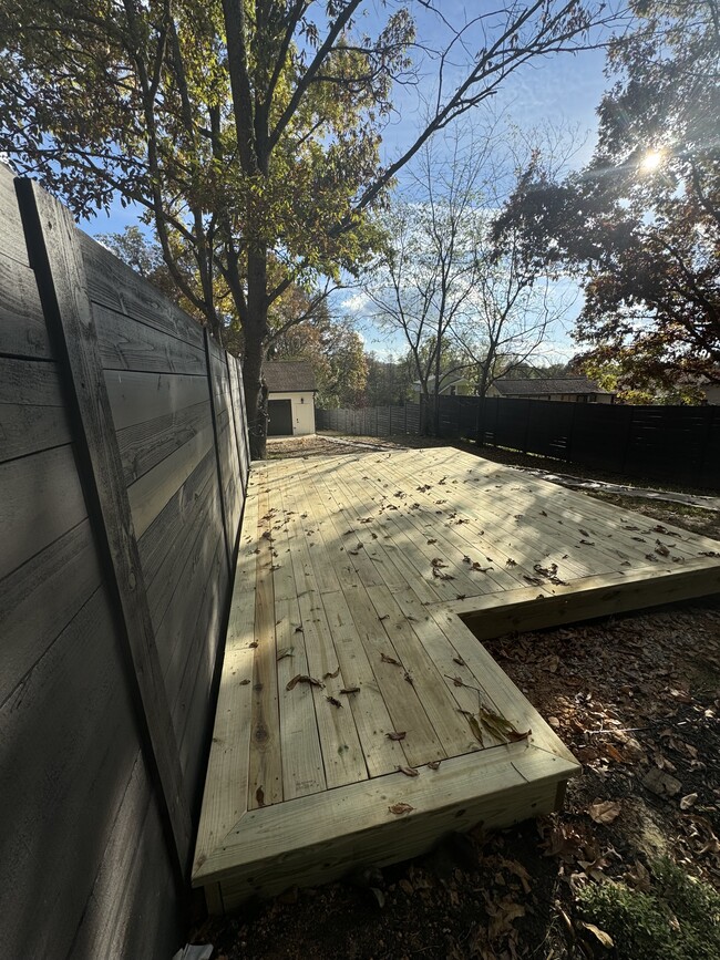 New big deck, just build! - 2312 Island Home Ave