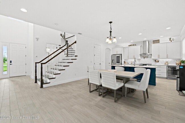 Building Photo - 3233 Casare Dr