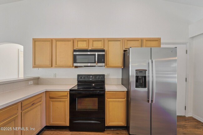 Building Photo - 350 Turtle Dove Dr