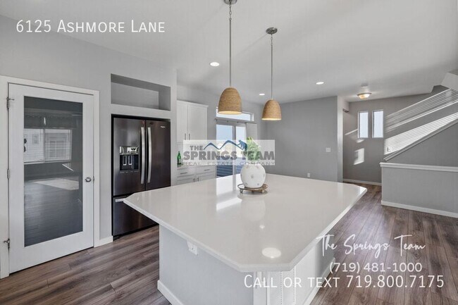 Building Photo - 6125 Ashmore Ln