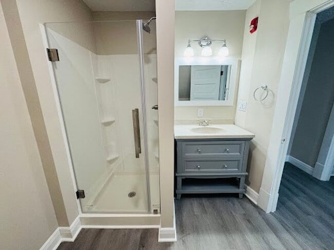 Building Photo - 363 Mansion Ave