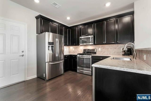 Building Photo - 1 Kennedy Ln