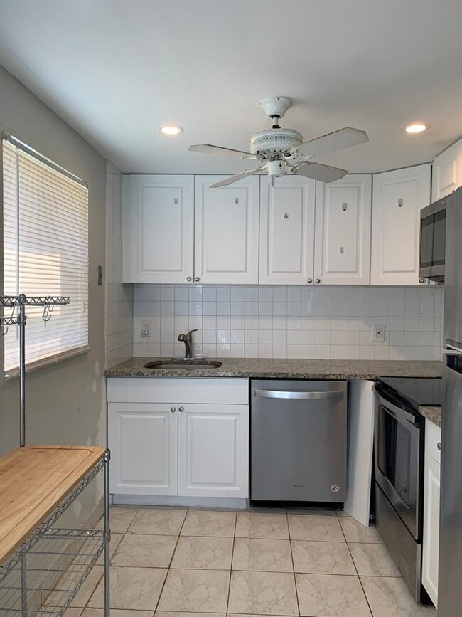 Primary Photo - 301 Brittany Ave