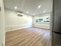 Building Photo - 326 Clay Pitts Rd