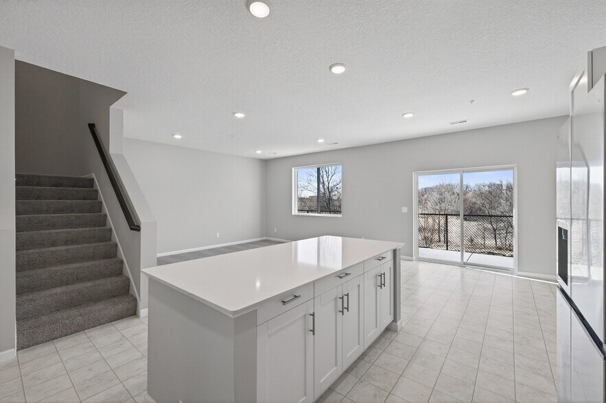 Building Photo - 14876 Willemite Way NW