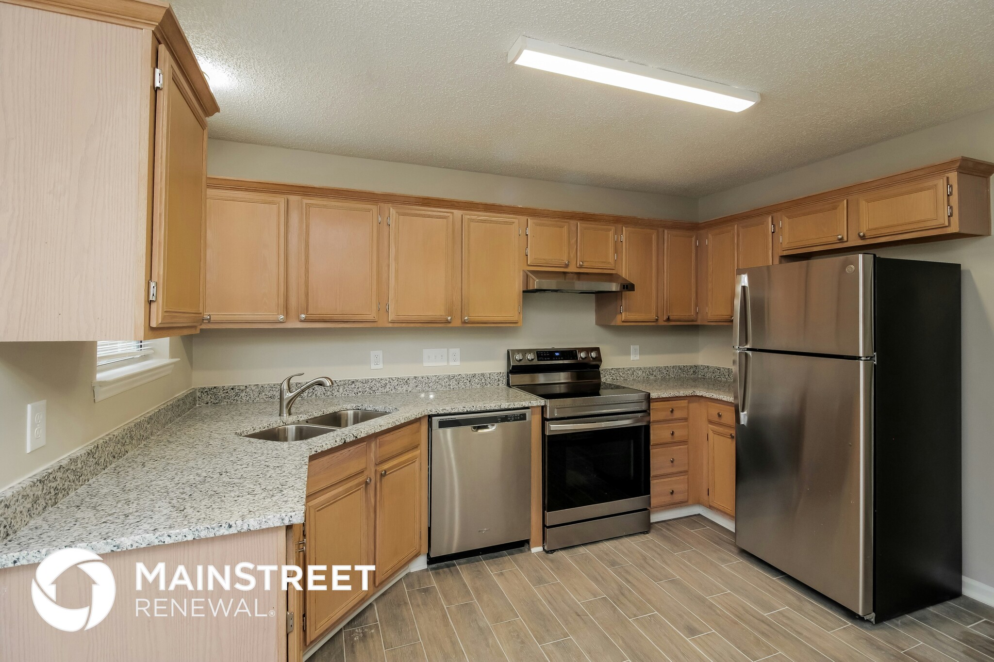 Building Photo - 1729 Sugar Hollow Dr