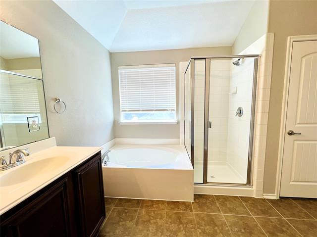 Building Photo - 2228 Canyon Point