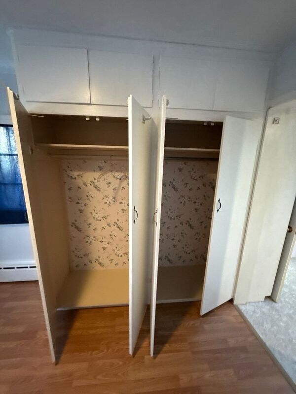 Building Photo - 1947 Marion St SE