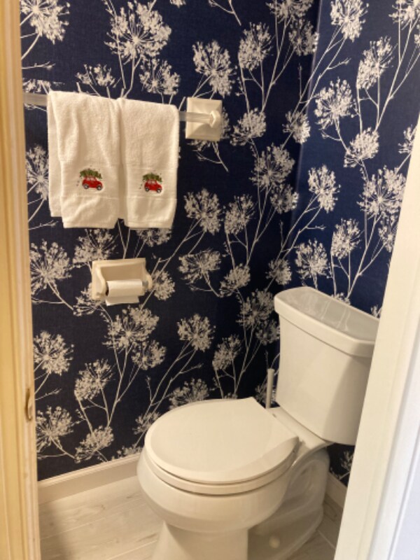 Building Photo - 3 E Ridge Mews