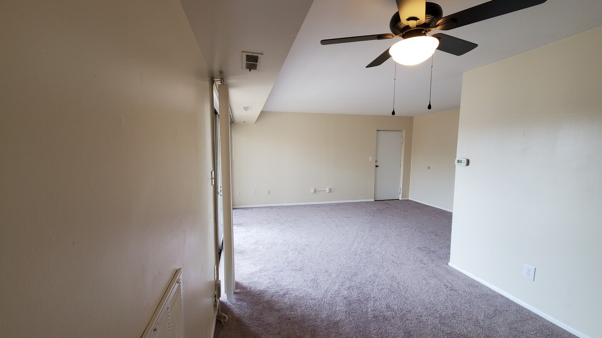 Building Photo - 7700 Arehart Dr