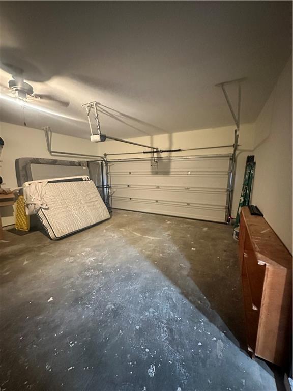 Building Photo - 186 Bellewood Oak Dr