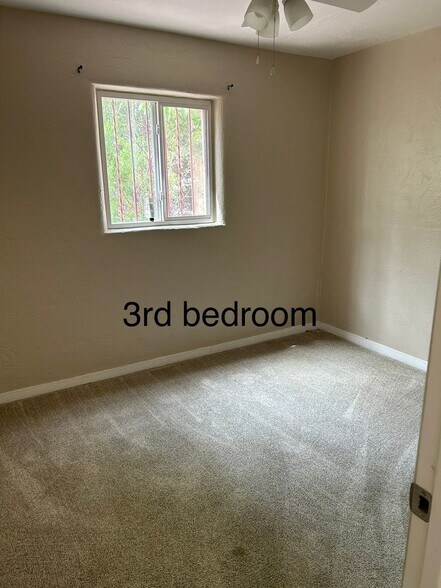 Building Photo - 2534 Cagua Dr NE