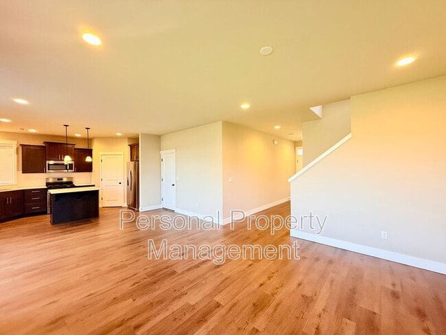 Building Photo - 8728 N 1st St