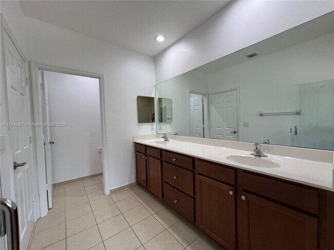 Building Photo - 10267 NW 89th Terrace