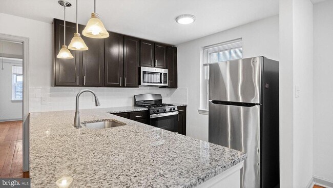 Building Photo - 2910 Woodpipe Ln