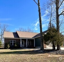 Building Photo - 1210 Stonewyck Dr