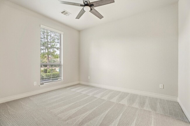 Building Photo - 28344 Woodsons Forest Dr