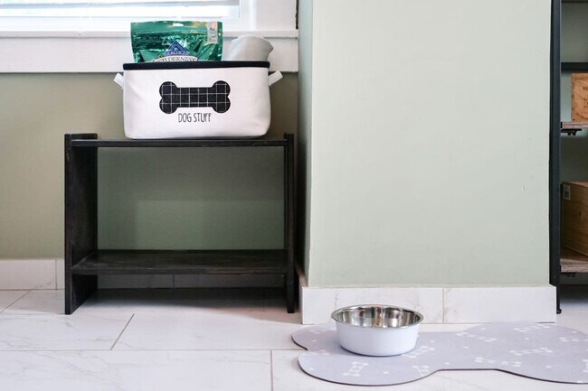 Building Photo - 2156 W 34th Pl