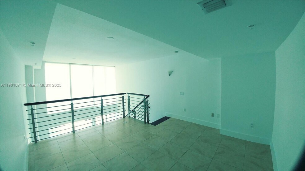 Building Photo - 41 SE 5th St