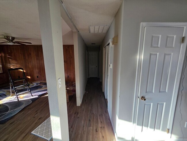 Building Photo - Beautiful Ranch Home in Newport News