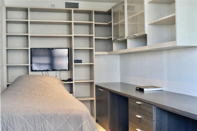 Building Photo - 9801 Collins Ave
