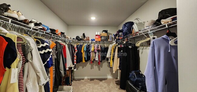 Building Photo - 7124 Timberland Trl