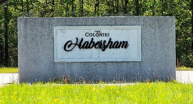 Building Photo - 359 Tondee Wy