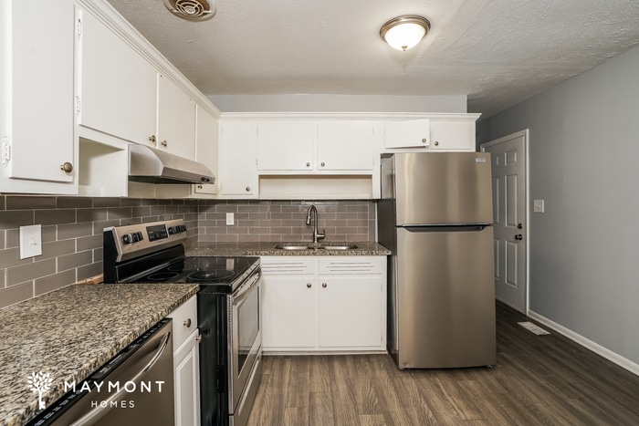 Building Photo - 776 Jeb Stuart Dr