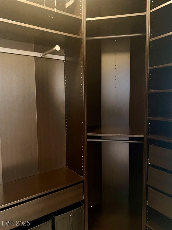 Building Photo - 300 Fancrest St