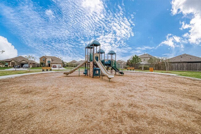 Building Photo - 506 Pecan Landing Ln