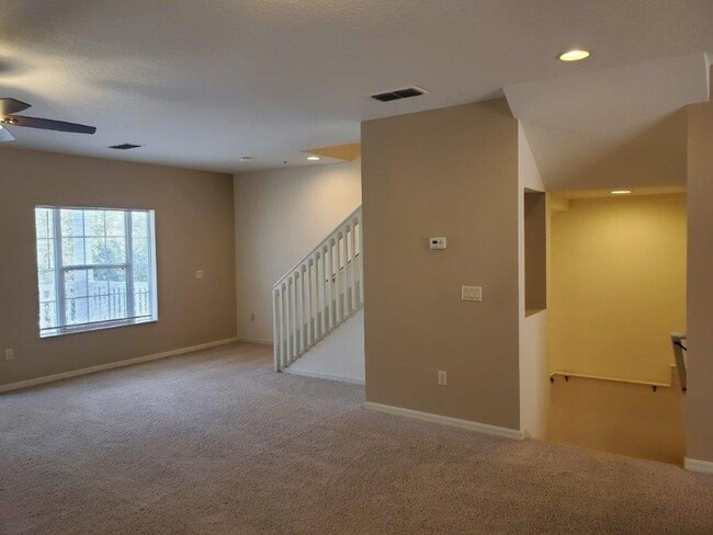 Building Photo - Jesups Reserve 1872 SQ. FT. Townhome (2 Ca...