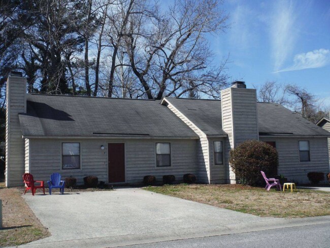Primary Photo - 111 Wyndham Cir
