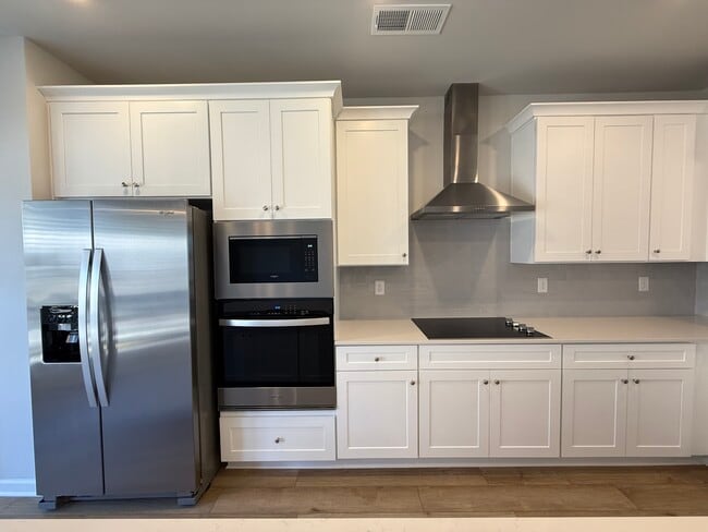 Building Photo - 206 Daybreak Ln