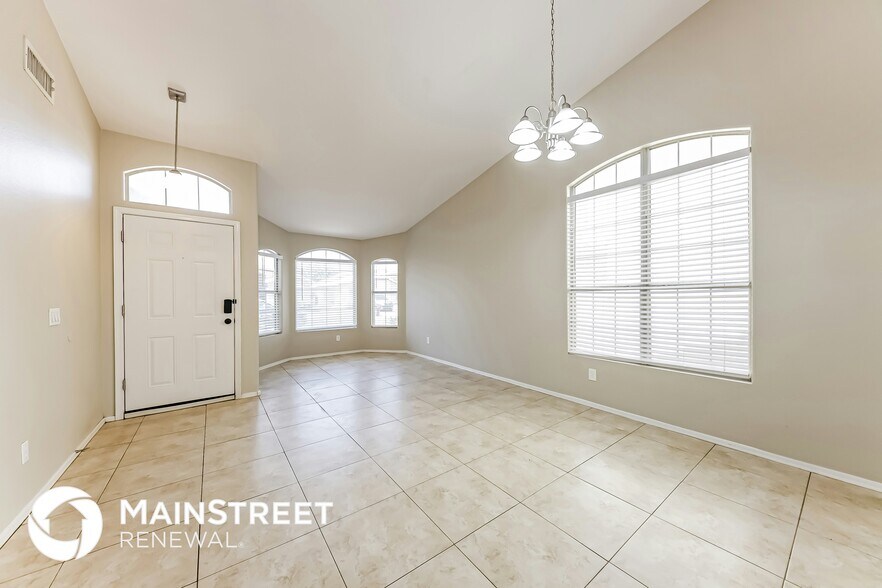 Building Photo - 9721 W Runion Dr