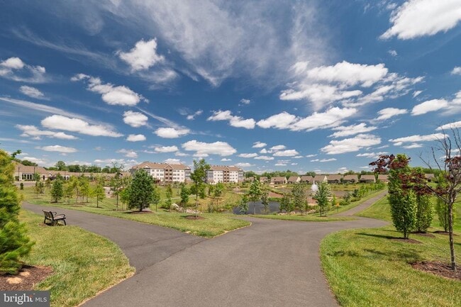 Building Photo - 21630 Hawksbill High Cir
