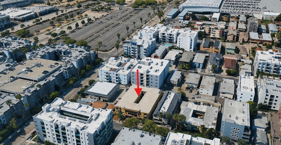 Building Photo - NoHo Liv Apartments
