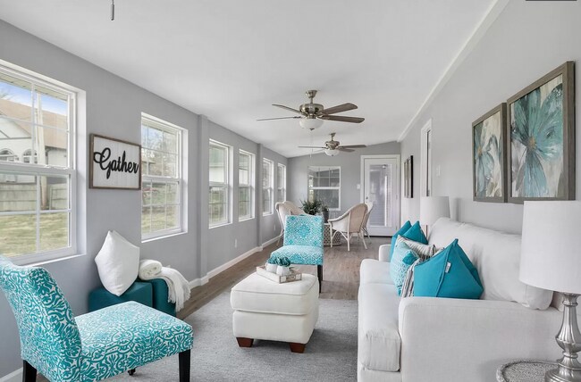 Building Photo - 622 Nancy Plz