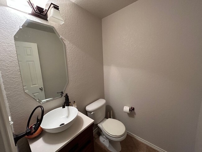 Building Photo - 7326 Concerto Dr