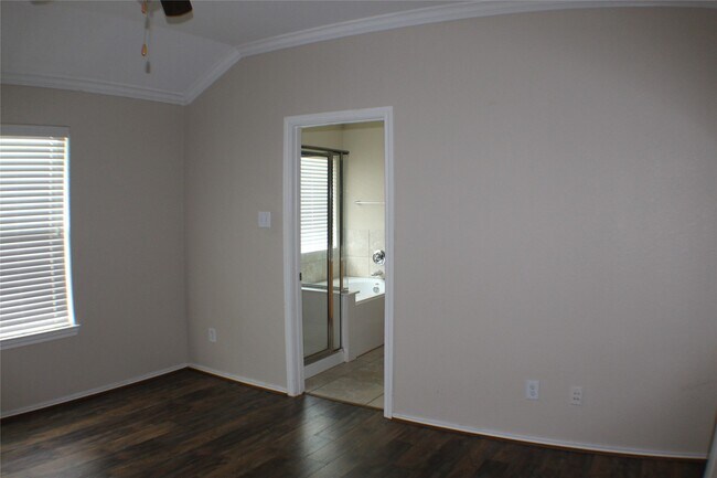 Building Photo - 6431 Densberry Ln