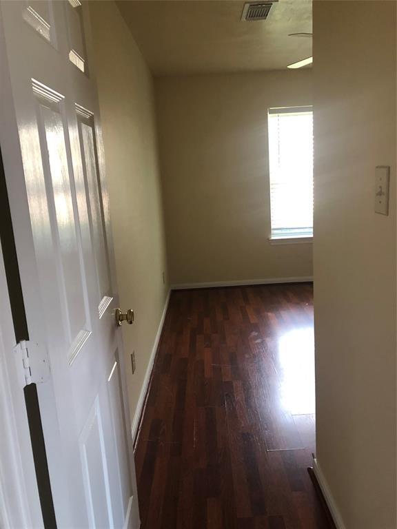 Building Photo - 5329 Tallowwood Terrace